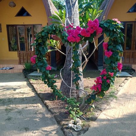 Ofal Lumbung Gili Air Exterior photo
