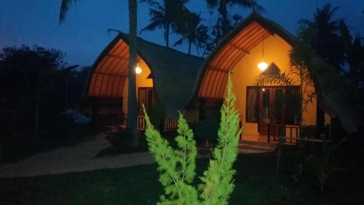 Ofal Lumbung Gili Air Exterior photo